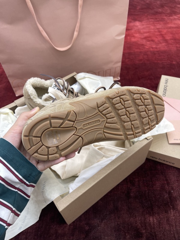 Miumiu x New Balance 530 Classic Sneaker