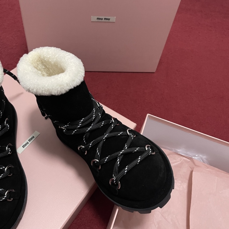 Warm Shearling Round Toe Booties