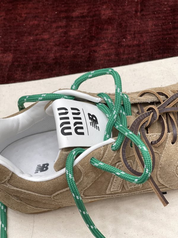 Miumiu x New Balance 530 Classic Sneaker