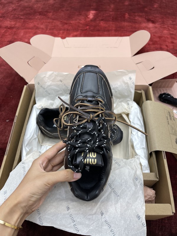 Miumiu x New Balance 530 Classic Sneaker