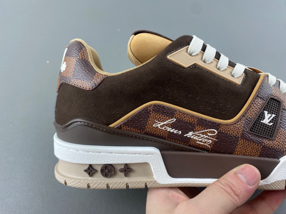 LV Trainer Sneaker