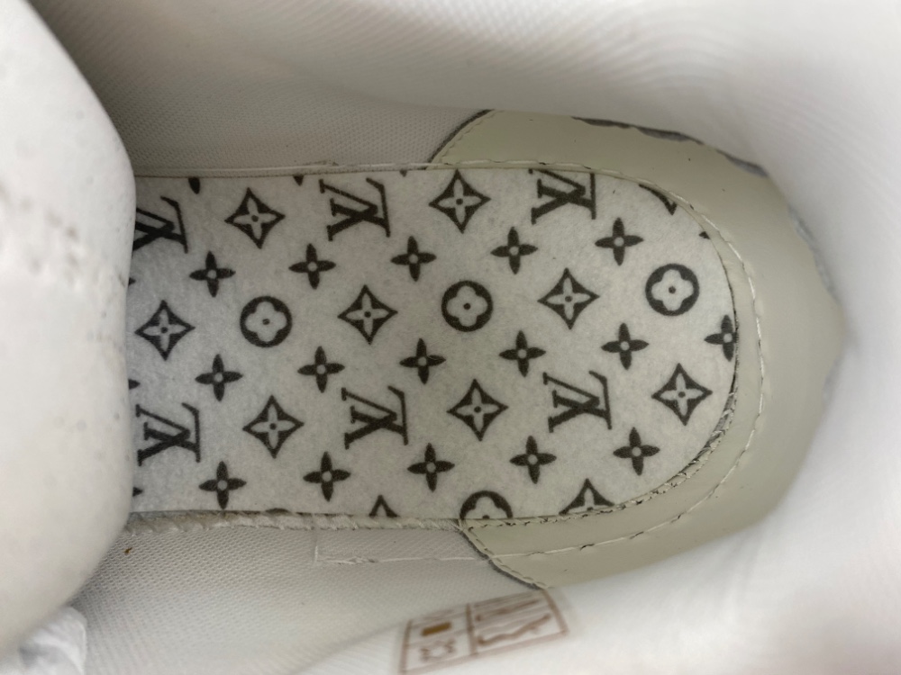 LV Trainer Sneaker