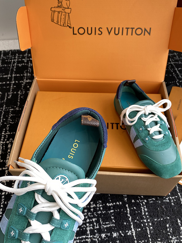 LV Sneakerina
