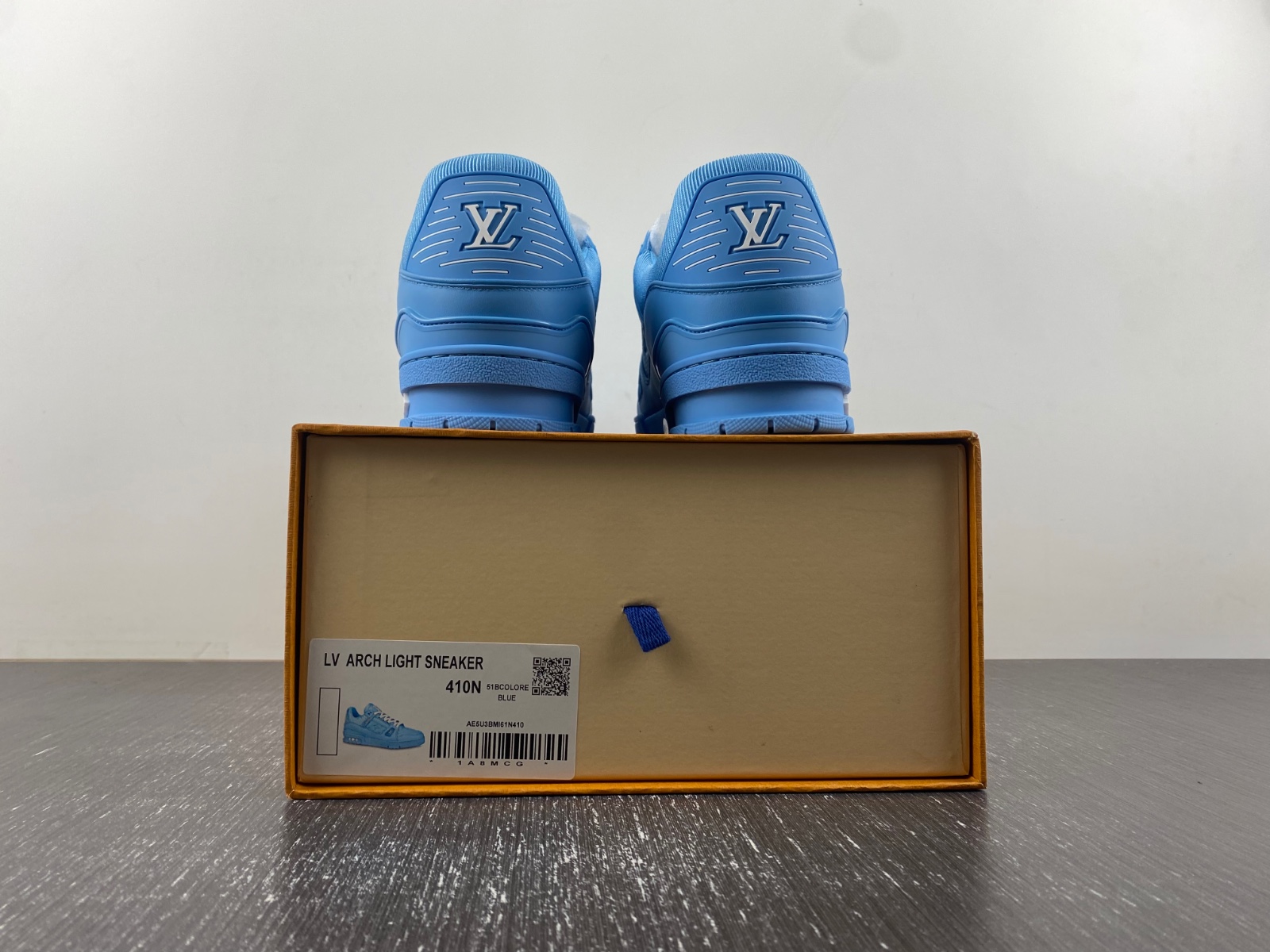 LV Trainer Sneaker