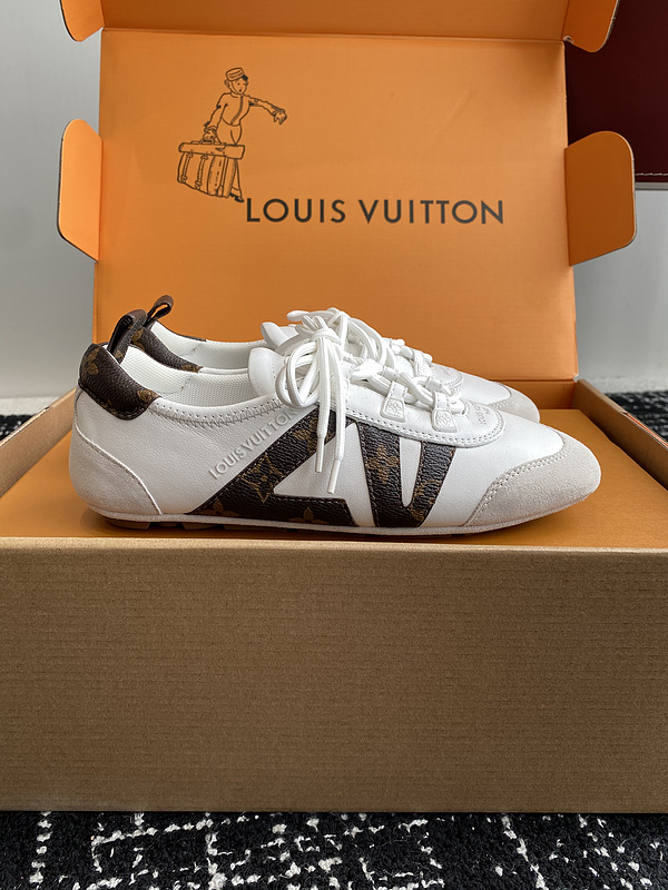 LV Sneakerina
