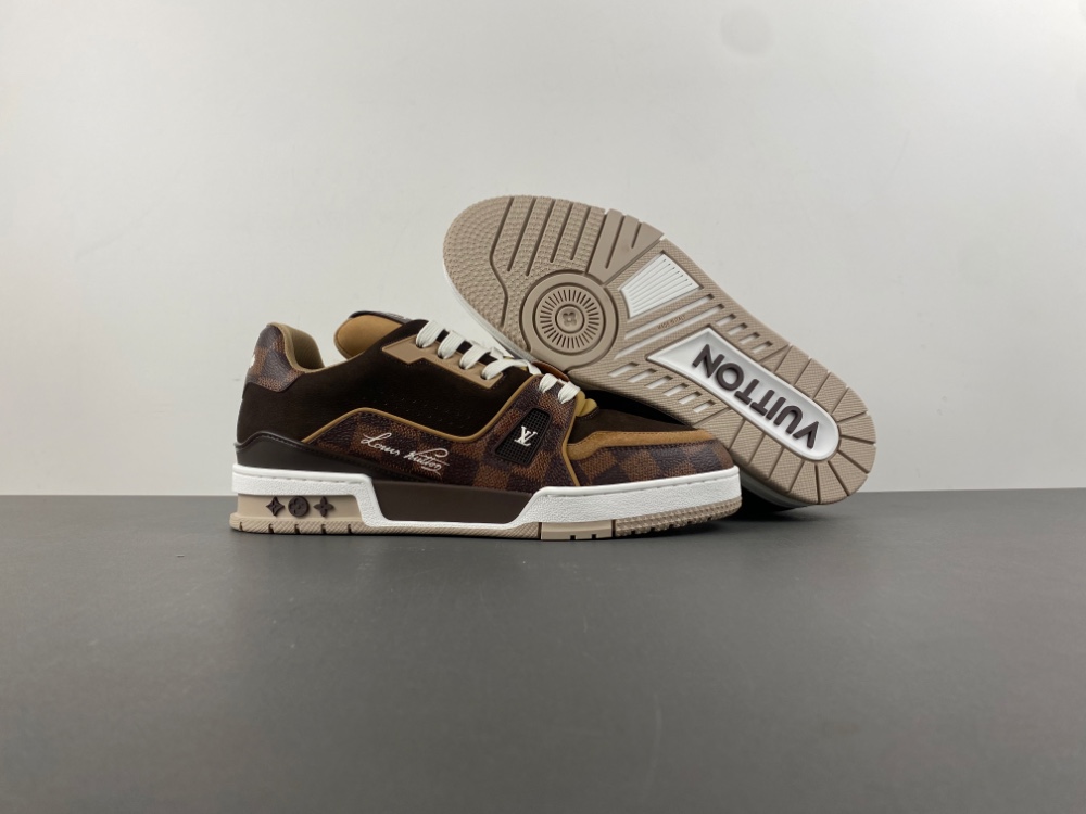 LV Trainer Sneaker