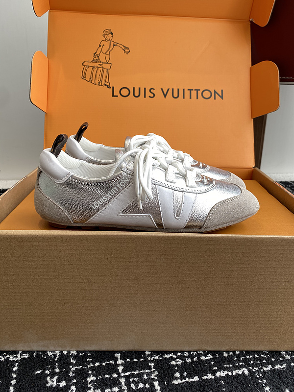 LV Sneakerina