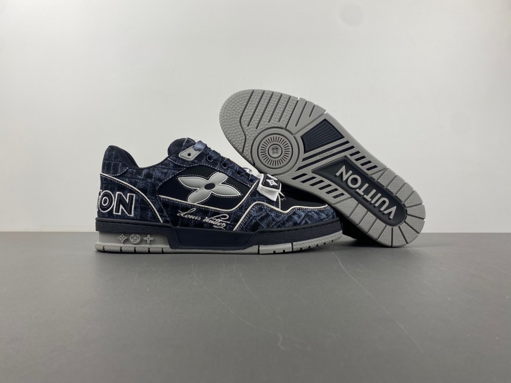LV Trainer Sneaker