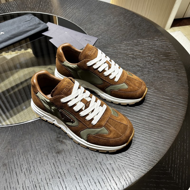 Prada suede-panelled low-top Sneakers