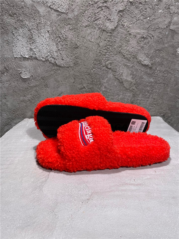 Balenciaga Furry Slides 