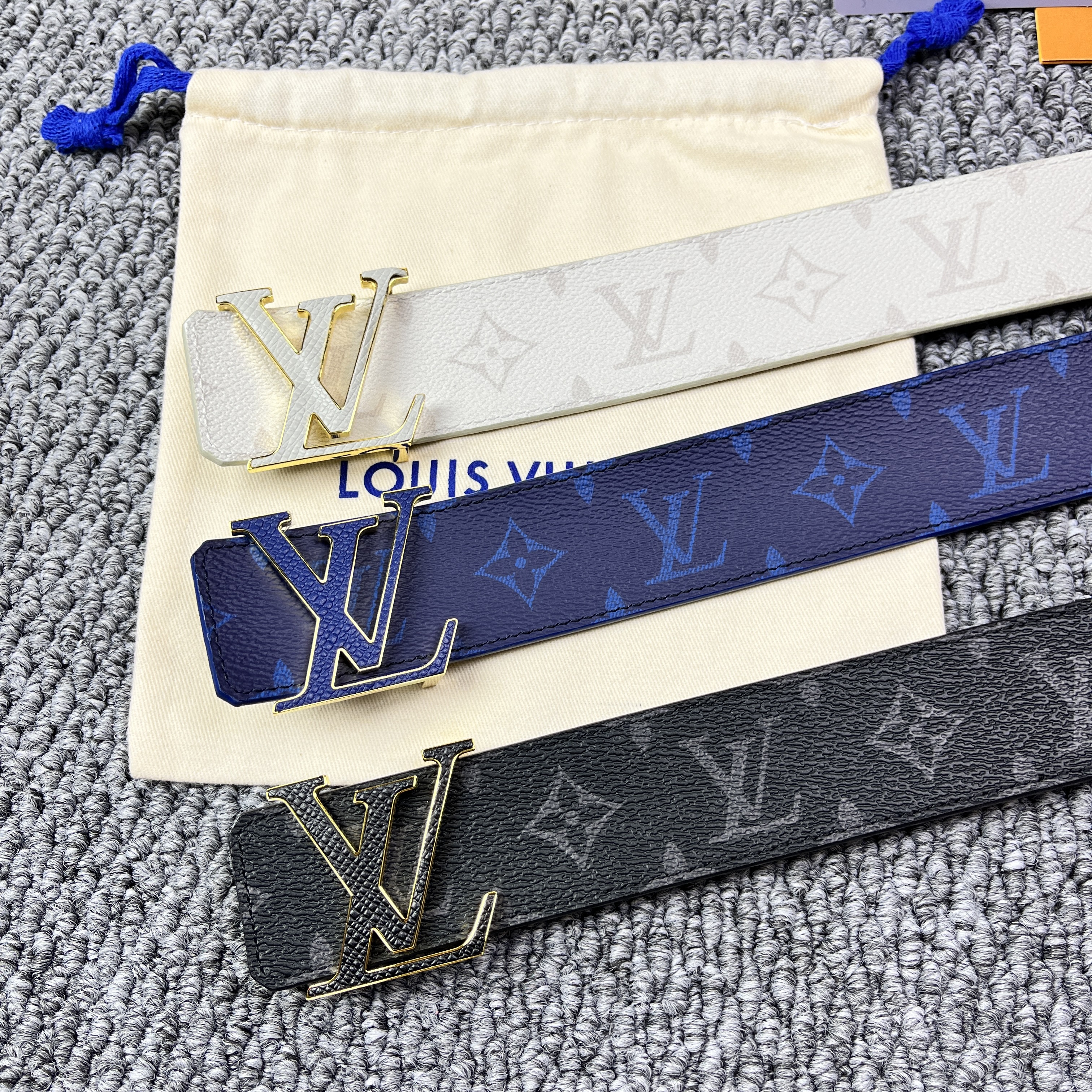 LV Initiales 40mm Reversible Belt