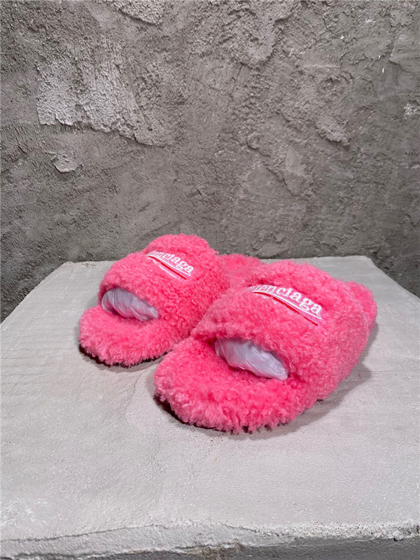 Balenciaga Furry Slides 