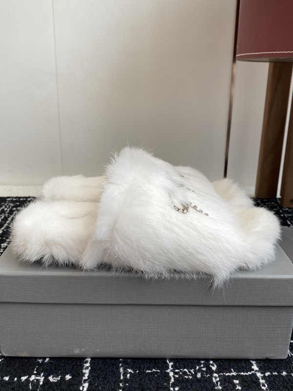 Balenciaga Furry Slide