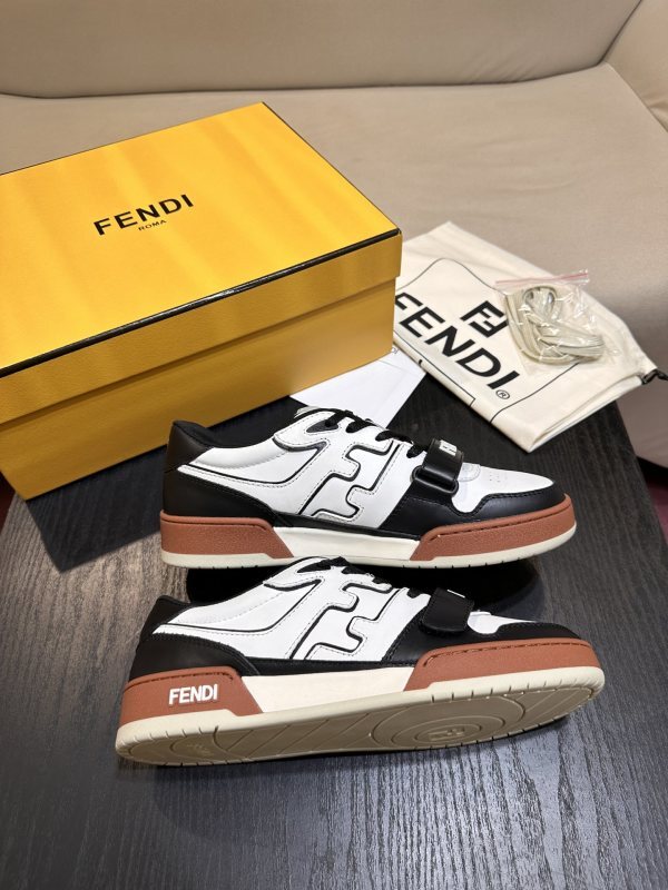 Fendi Match Leather Black