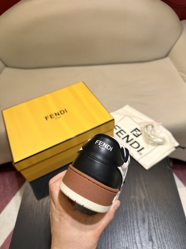 Fendi Match Leather Black