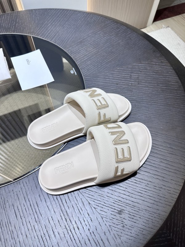 Fendi Slippers