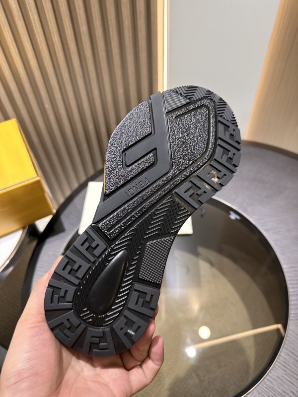 Fendi Flow Low-top Sneakers