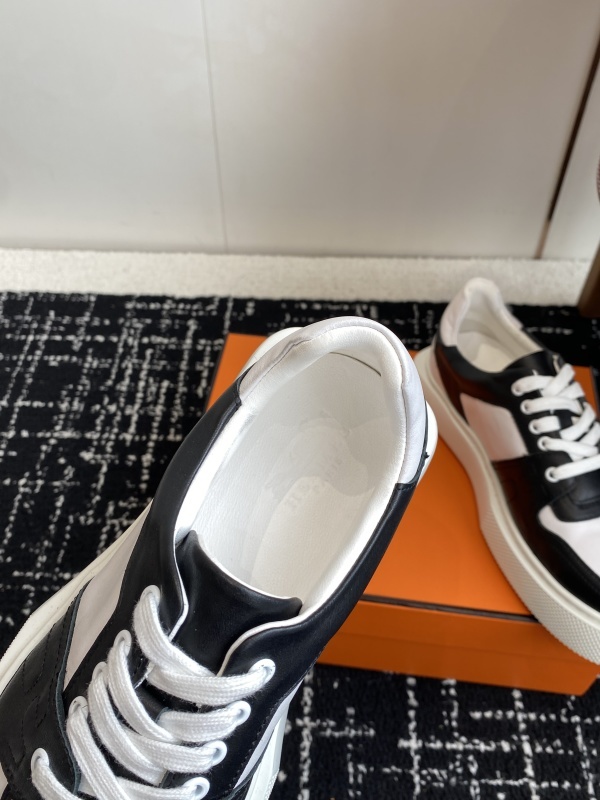 Hermes Sneakers