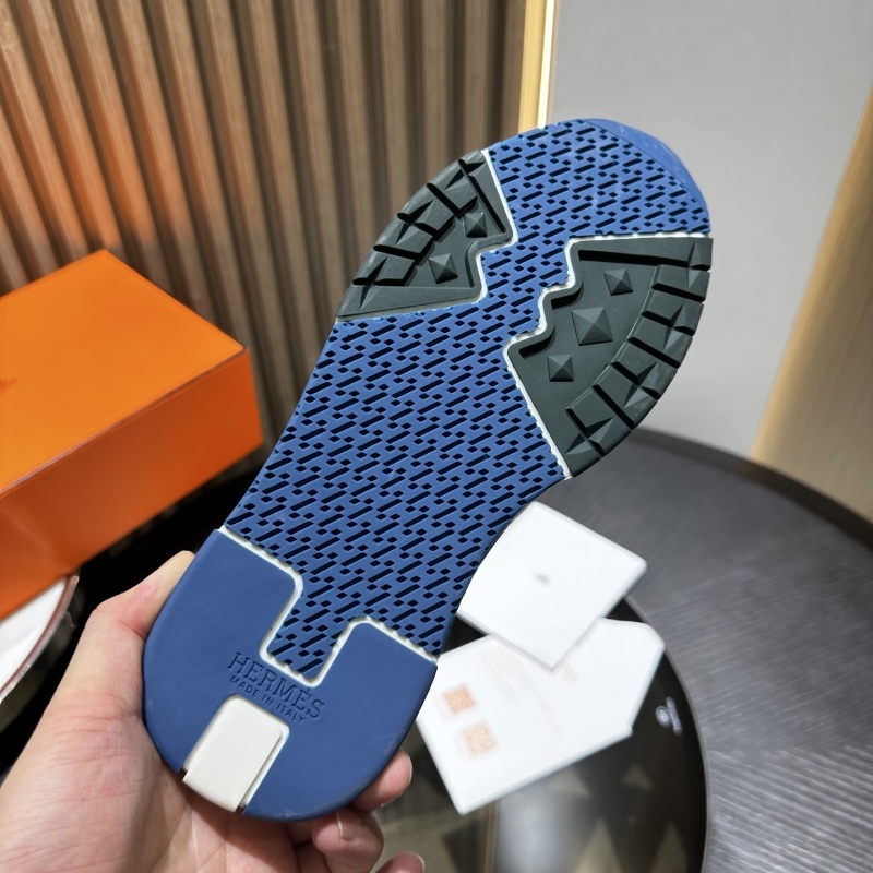 Hermes Trail Sneaker