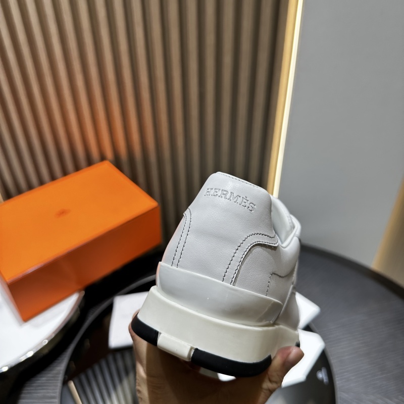 Hermes Trail Sneaker