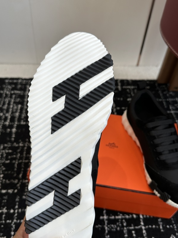 Hermes Bouncing Sneakers