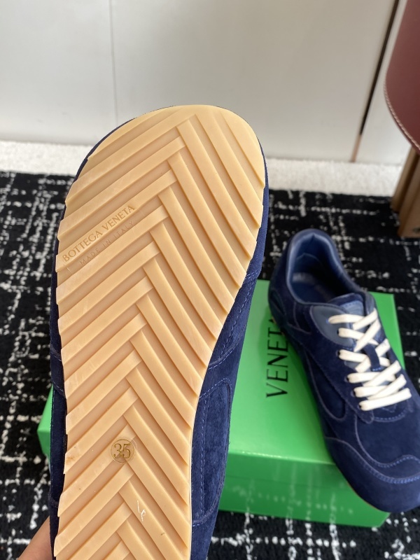 Bottega Veneta Orbit Flash Low Top Sneaker