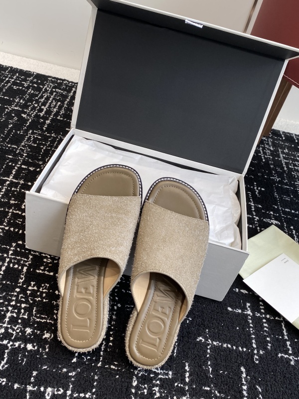 Loewe Ladera Mule in Brushed Suede