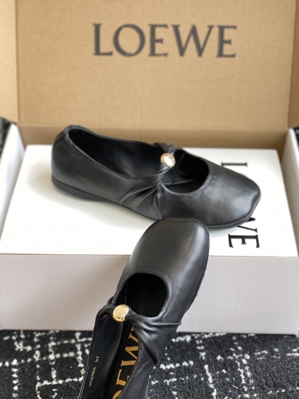 Loewe Pebble Ballerinas