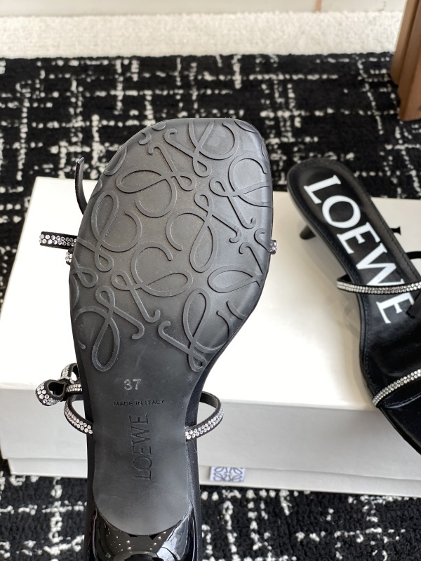 Loewe Black Petal Sandal