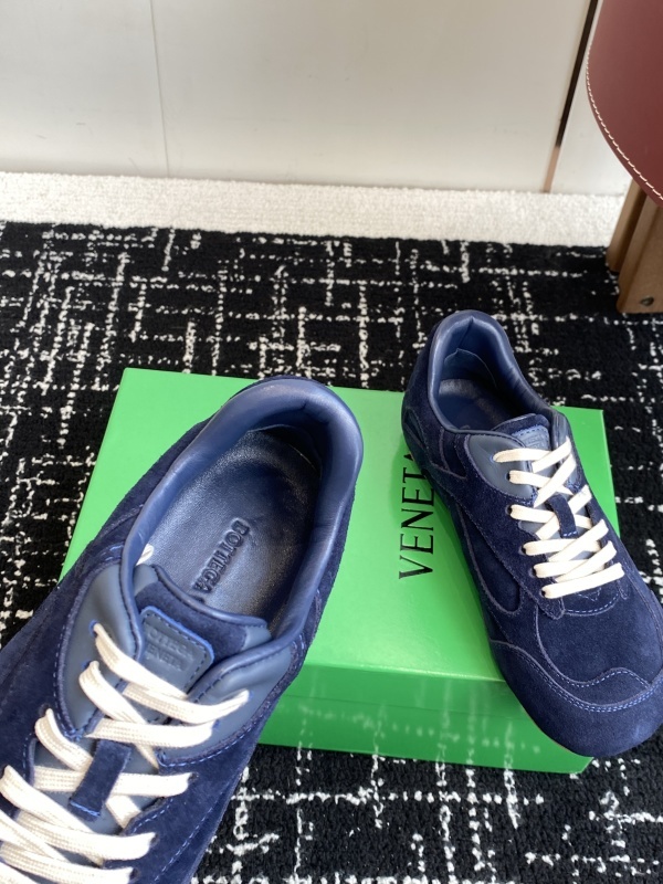 Bottega Veneta Orbit Flash Low Top Sneaker