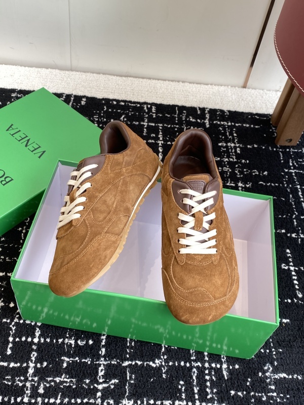 Bottega Veneta Orbit Flash Low Top Sneaker