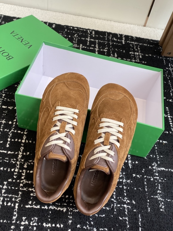 Bottega Veneta Orbit Flash Low Top Sneaker