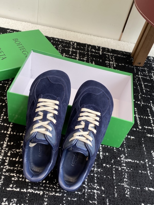 Bottega Veneta Orbit Flash Low Top Sneaker