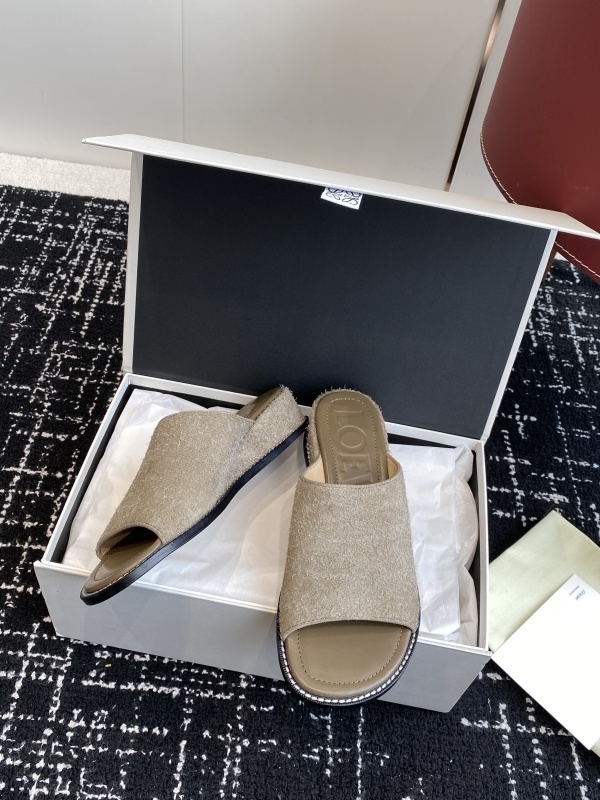 Loewe Ladera Mule in Brushed Suede